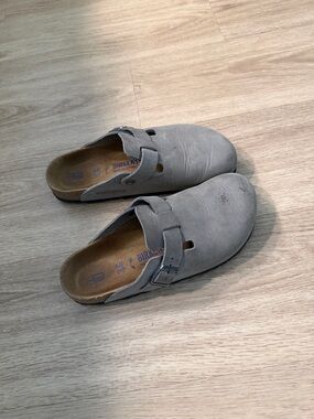 Birkenstock Grey Leather Boston Clogs